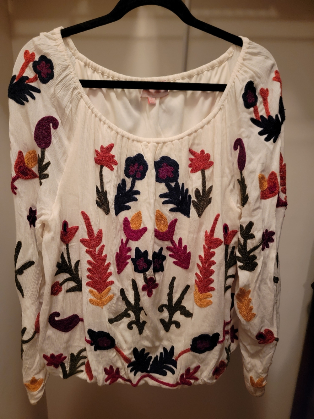 Laurie Felt White Embroidered Floral Peasant Blouse